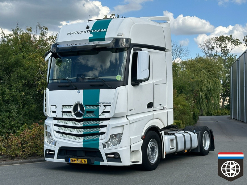 Mercedes-Benz ACTROS 1842 LLS - Giga Space - 2x tank - NIGHT a/c - Cabeza tractora: foto 1 Mercedes-Benz ACTROS 1842 LLS - Giga Space - 2x tank - NIGHT a/c - Cabeza tractora: foto 1