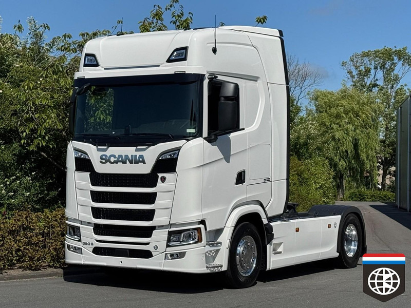 Scania 590 S DOUBLE PTO - FULL SPOILER - NEW - Cabeza tractora: foto 1 Scania 590 S DOUBLE PTO - FULL SPOILER - NEW - Cabeza tractora: foto 1