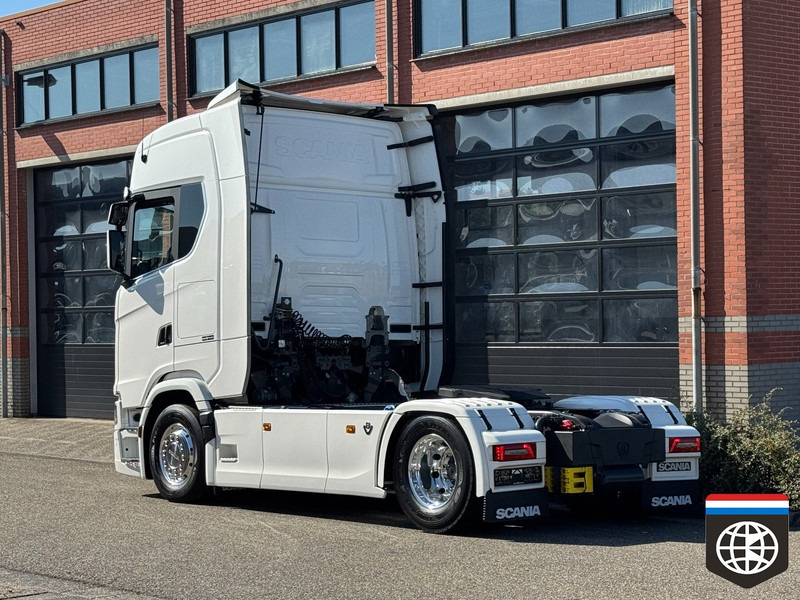 Scania 590 S King of the Road - FULL AIR - NEW - Cabeza tractora: foto 2 Scania 590 S King of the Road - FULL AIR - NEW - Cabeza tractora: foto 2