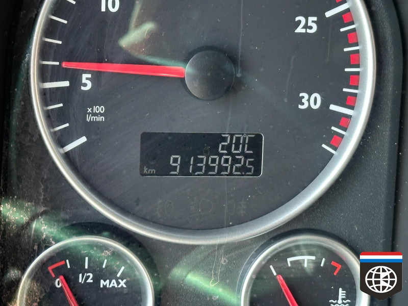 Camión lona MAN TGX 26.480 RETARDER - NIGHT A/C - 130M3 COMBINATION: foto 17