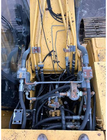 Excavadora Caterpillar 323DL - 323 DL - 323D: foto 17 Excavadora Caterpillar 323DL - 323 DL - 323D: foto 17