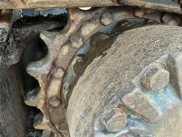 Excavadora Caterpillar 323DL - 323 DL - 323D: foto 13 Excavadora Caterpillar 323DL - 323 DL - 323D: foto 13