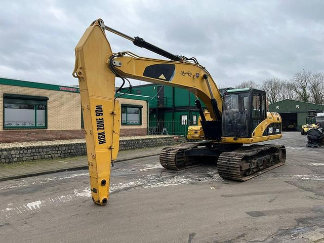 Excavadora Caterpillar 323DL - 323 DL - 323D: foto 7 Excavadora Caterpillar 323DL - 323 DL - 323D: foto 7