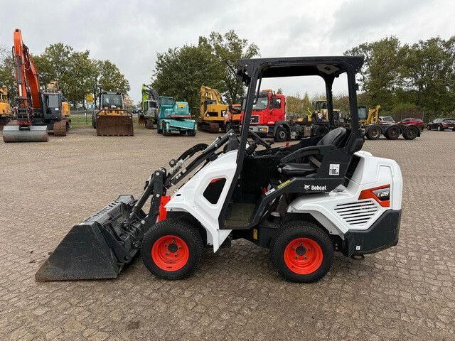 Bobcat L28, Schaufel, Palettengabel, S.W.S. - Cargadora de ruedas: foto 3 Bobcat L28, Schaufel, Palettengabel, S.W.S. - Cargadora de ruedas: foto 3