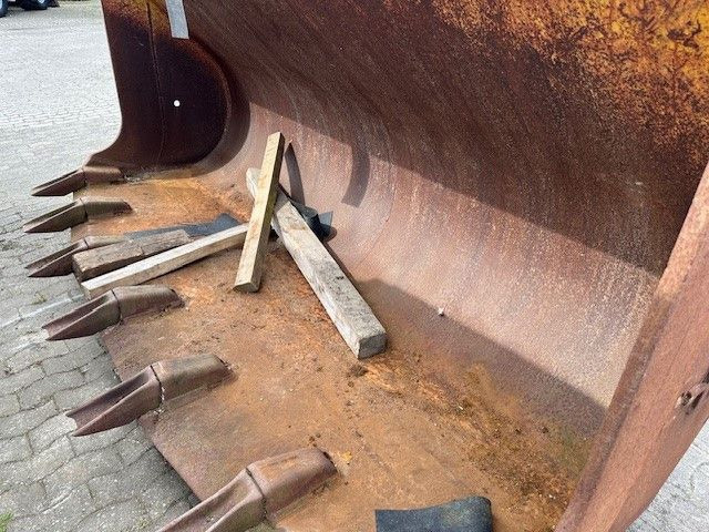 CAT 966E, Ladeschaufel, Schaufel mit Zähne, 4,5m³ - Cargadora de ruedas: foto 2 CAT 966E, Ladeschaufel, Schaufel mit Zähne, 4,5m³ - Cargadora de ruedas: foto 2
