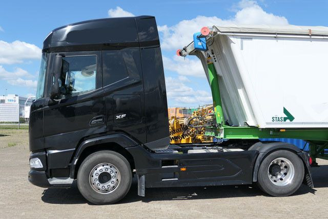 DAF XF 450 FT 4x2, Nebenantrieb, Klima, Alu-Felgen - Cabeza tractora: foto 2 DAF XF 450 FT 4x2, Nebenantrieb, Klima, Alu-Felgen - Cabeza tractora: foto 2