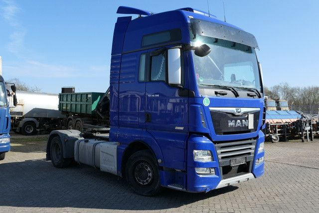 MAN 18.580 TGX LL XXL 4x2, Hydr., Intarder, Klima - Cabeza tractora: foto 5 MAN 18.580 TGX LL XXL 4x2, Hydr., Intarder, Klima - Cabeza tractora: foto 5
