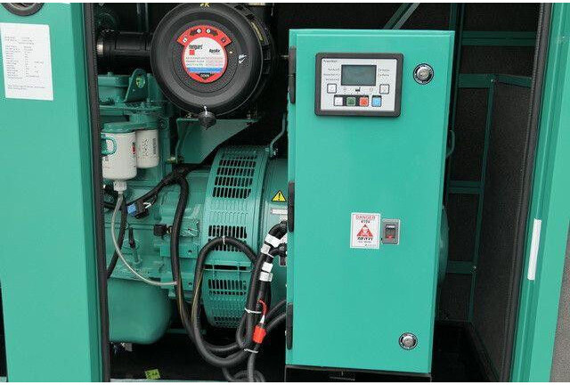 Cummins 125 kVA, Stromgenerator, Isoliert - Generador industriale: foto 5 Cummins 125 kVA, Stromgenerator, Isoliert - Generador industriale: foto 5