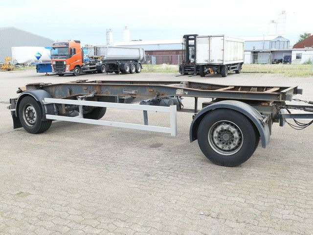 Hüffermann HSA 18.70, Container, Schlitten, SAF, Luftfed. Hüffermann HSA 18.70, Container, Schlitten, SAF, Luftfed. - Remolque multilift/ Portacontenedores de cadenas: foto 4 Hüffermann HSA 18.70, Container, Schlitten, SAF, Luftfed. Hüffermann HSA 18.70, Container, Schlitten, SAF, Luftfed. - Remolque multilift/ Portacontenedores de cadenas: foto 4