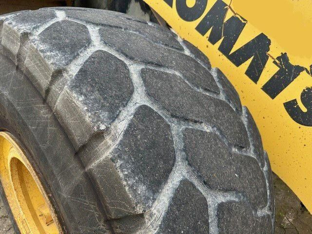 Komatsu WA 470-6, Schaufel mit Zähne 4,3m³ - Cargadora de ruedas: foto 5 Komatsu WA 470-6, Schaufel mit Zähne 4,3m³ - Cargadora de ruedas: foto 5