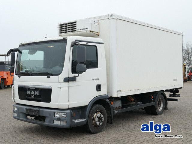 MAN 8.220 TGL BL 4x2, Thermo King, 3. Sitz, 5m lang - Camión frigorífico: foto 1 MAN 8.220 TGL BL 4x2, Thermo King, 3. Sitz, 5m lang - Camión frigorífico: foto 1