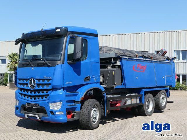 Mercedes-Benz 2548 L Arocs HAD 6x4, Asphalt, Bitumen, Fliegl - Construcción de carreteras: foto 1 Mercedes-Benz 2548 L Arocs HAD 6x4, Asphalt, Bitumen, Fliegl - Construcción de carreteras: foto 1