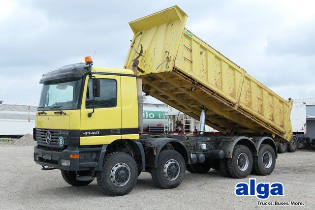 Mercedes-Benz 4140 AK Actros 8x8, Allrad, Meiller, 17m³ - Camión portacontenedor de cadenas: foto 1 Mercedes-Benz 4140 AK Actros 8x8, Allrad, Meiller, 17m³ - Camión portacontenedor de cadenas: foto 1