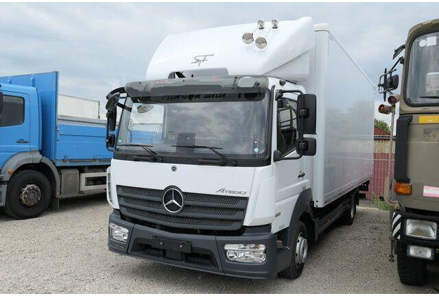 Mercedes-Benz 821 L Atego 4x2, 6.100mm lang, LBW, Klima, Luft - Camión caja cerrada: foto 2 Mercedes-Benz 821 L Atego 4x2, 6.100mm lang, LBW, Klima, Luft - Camión caja cerrada: foto 2