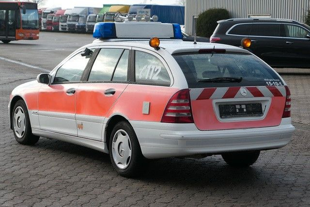 Mercedes-Benz C 220 CDI T-Modell, Notarzt, Feuerwehr, Klima - Ambulancia: foto 3 Mercedes-Benz C 220 CDI T-Modell, Notarzt, Feuerwehr, Klima - Ambulancia: foto 3