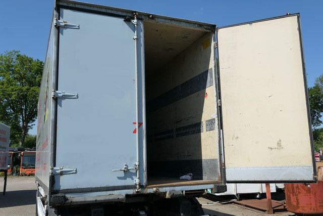 Schmitz Cargobull WKO, Wechselkoffer, Isoliert, Türen, BDF - Remolque caja cerrada: foto 5 Schmitz Cargobull WKO, Wechselkoffer, Isoliert, Türen, BDF - Remolque caja cerrada: foto 5