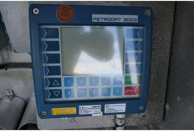 Semirremolque cisterna Schrader Z-STA24-42.7/4, Peilstab, 43m³, 4 Kammern: foto 6 Semirremolque cisterna Schrader Z-STA24-42.7/4, Peilstab, 43m³, 4 Kammern: foto 6