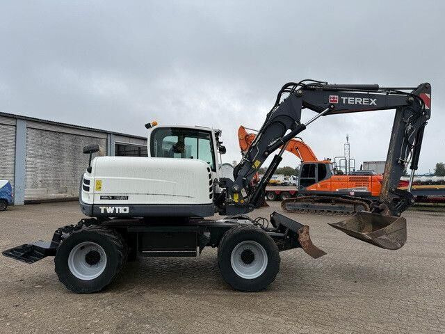 Terex TW 110, Schild, Pratzen, S.W.S, Knickausleger - Excavadora de ruedas: foto 5 Terex TW 110, Schild, Pratzen, S.W.S, Knickausleger - Excavadora de ruedas: foto 5