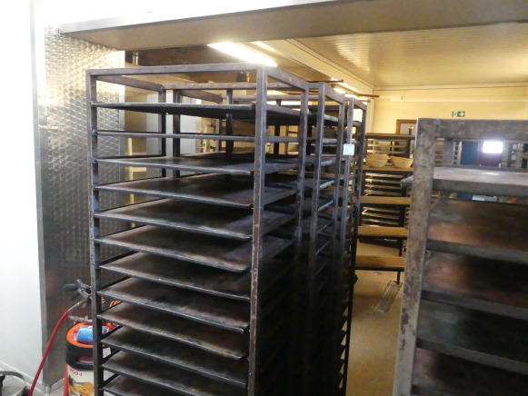 3 Chariots de four avec platine 60x40 cm - Maquinaria de panadería: foto 2 3 Chariots de four avec platine 60x40 cm - Maquinaria de panadería: foto 2