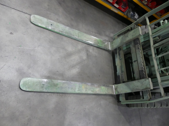 Carretilla elevadora eléctrica Chariot élévateur Toyota: foto 9