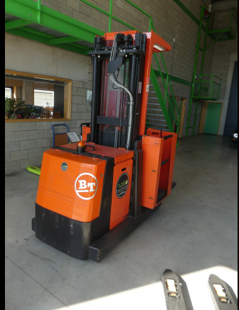 Chariot élévateur de magasinage BT OME 100M - Recoge pedidos: foto 5 Chariot élévateur de magasinage BT OME 100M - Recoge pedidos: foto 5