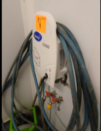 Dispositif de dosage Diversey - Maquinaria de alimentación: foto 3 Dispositif de dosage Diversey - Maquinaria de alimentación: foto 3