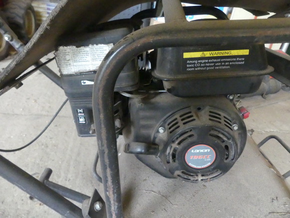 Plaque vibrante thermique Lumas VP100 - Plancha reversible: foto 4 Plaque vibrante thermique Lumas VP100 - Plancha reversible: foto 4