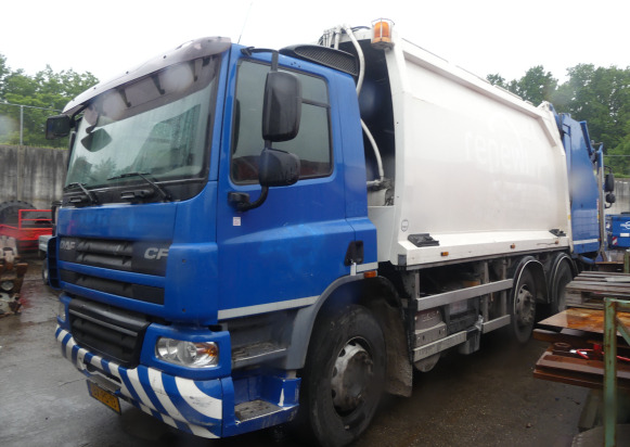 Camión de basura REF:BX-PS-13 - Camion poubelle DAF FAG CF 75 (2010-390.475 km): foto 1