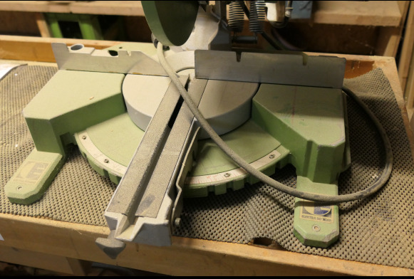 Scie à onglet Elektra Beckum KGS300 - Maquinaria para madera: foto 3 Scie à onglet Elektra Beckum KGS300 - Maquinaria para madera: foto 3