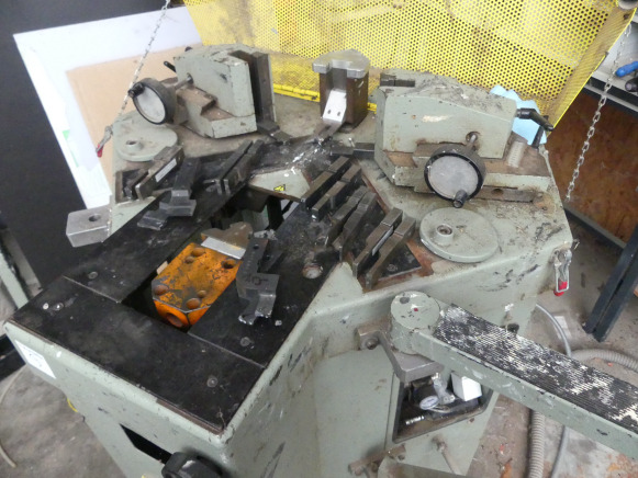 Sertisseuse pneumatique Eisele PRESSTA - Máquina para metal: foto 3 Sertisseuse pneumatique Eisele PRESSTA - Máquina para metal: foto 3