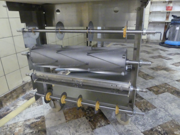 Table de découpe Seewer Rondo SFI262AO - Maquinaria de alimentación: foto 3 Table de découpe Seewer Rondo SFI262AO - Maquinaria de alimentación: foto 3