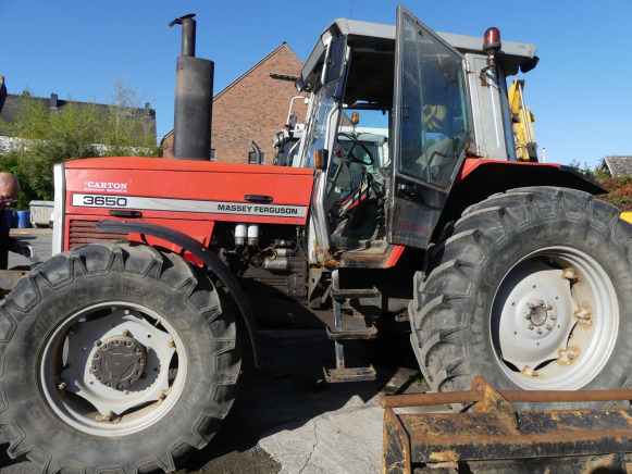 Tracteur agricole Massey Ferguson 3650 4WD (Vin: SMFA44TCOW8602172) - Tractor: foto 2 Tracteur agricole Massey Ferguson 3650 4WD (Vin: SMFA44TCOW8602172) - Tractor: foto 2