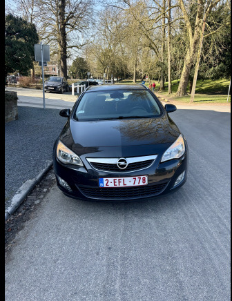 Voiture Opel Astra - Coche: foto 1 Voiture Opel Astra - Coche: foto 1