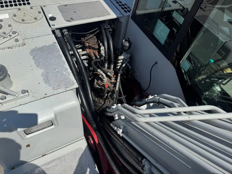 Excavadora de ruedas Takeuchi TB1160W: foto 8 Excavadora de ruedas Takeuchi TB1160W: foto 8