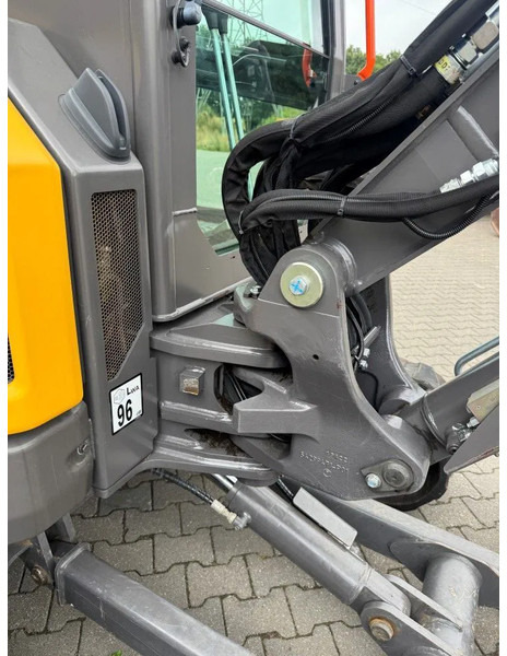 Excavadora de cadenas Volvo ECR50F 2022 3300 uur !!: foto 7