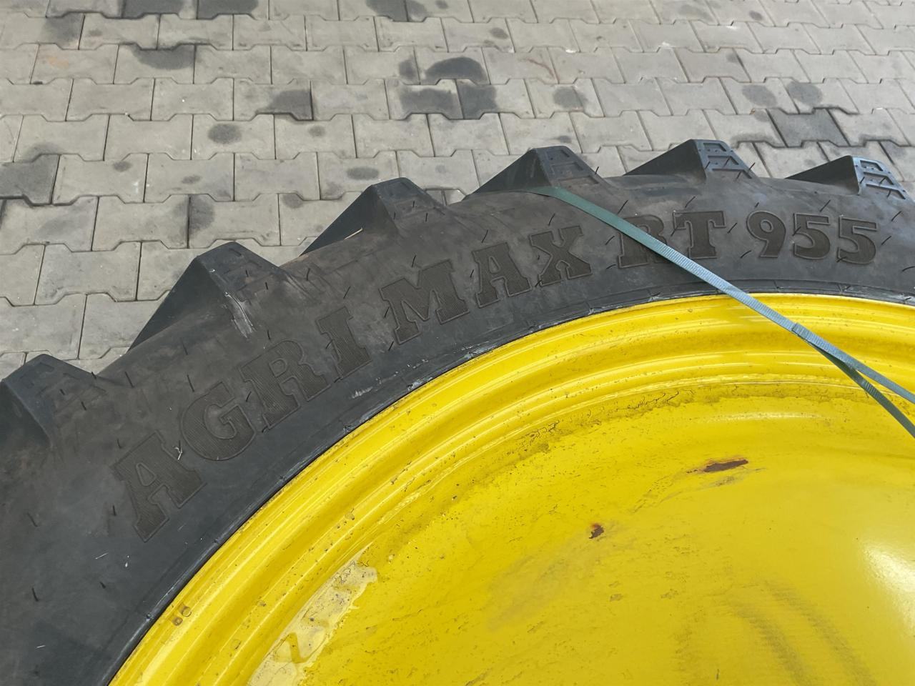 BKT 340/85R48 - Neumático para Maquinaria agrícola: foto 5 BKT 340/85R48 - Neumático para Maquinaria agrícola: foto 5