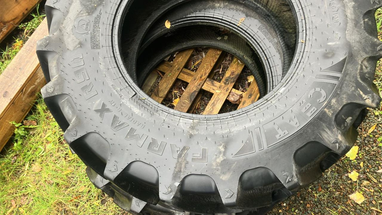 CEAT 420/90R30 - Neumático para Maquinaria agrícola: foto 4 CEAT 420/90R30 - Neumático para Maquinaria agrícola: foto 4