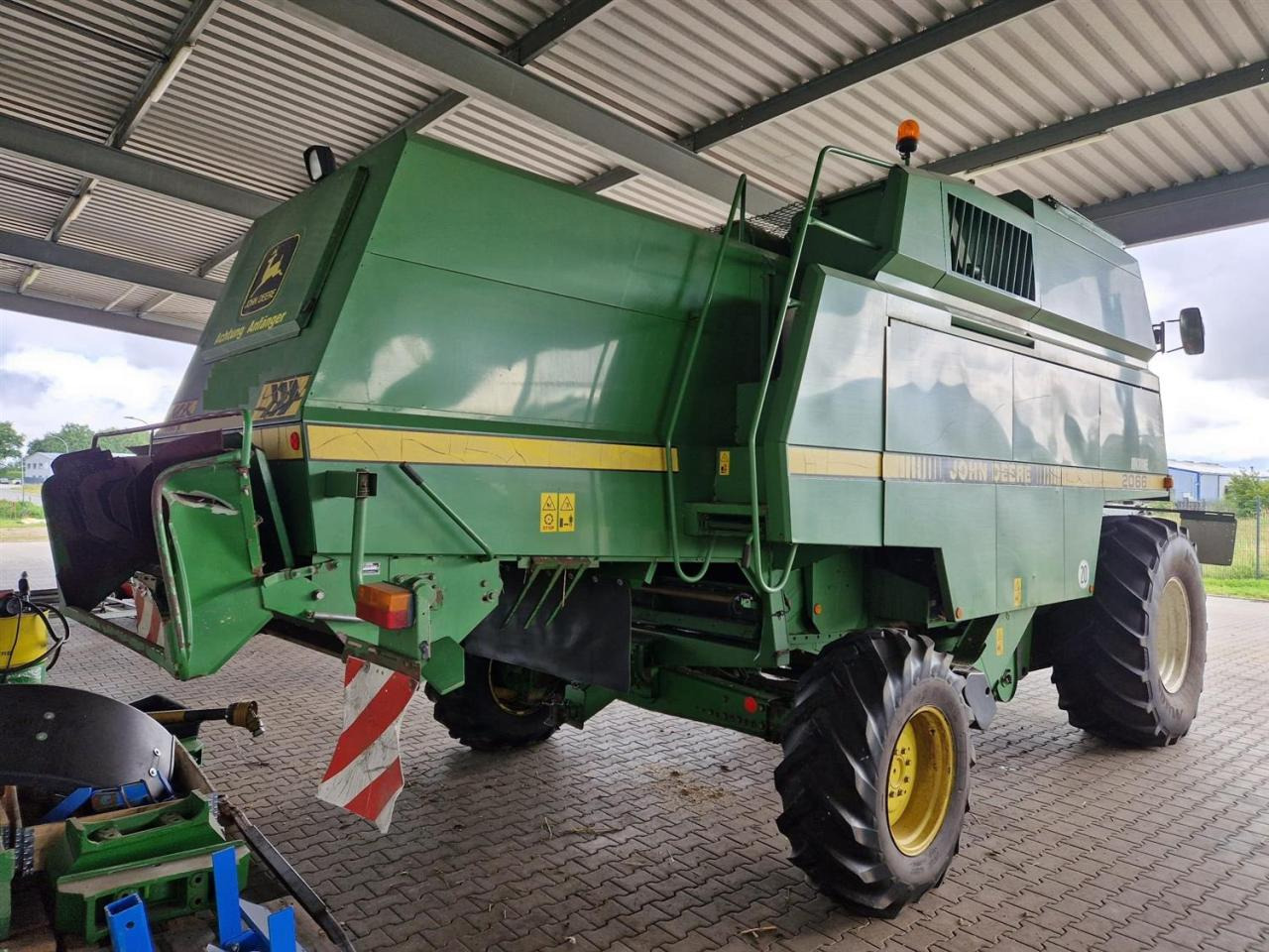 John Deere 2066 - Cosechadora de granos: foto 4 John Deere 2066 - Cosechadora de granos: foto 4