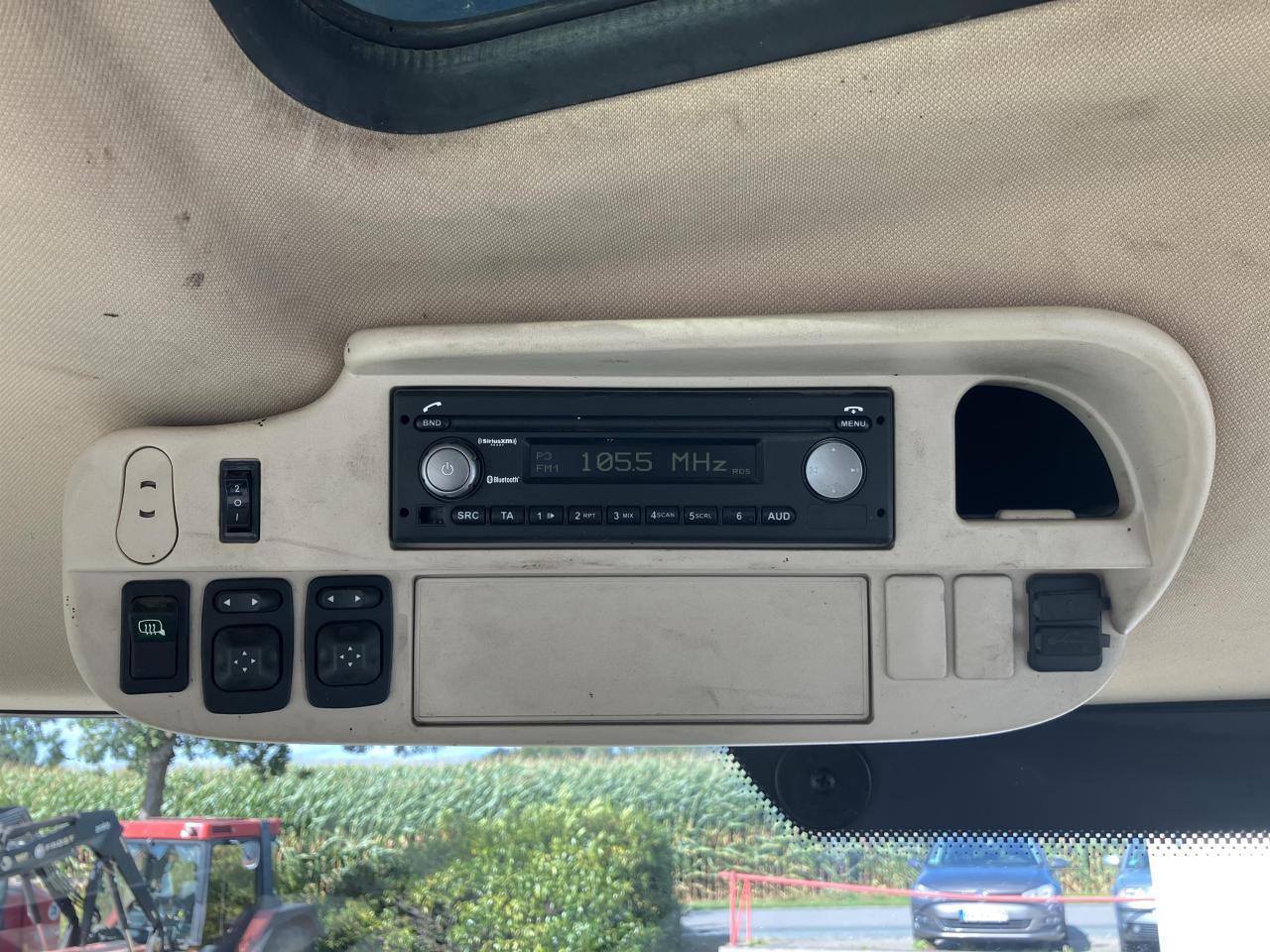 Tractor John Deere 6155R: foto 9