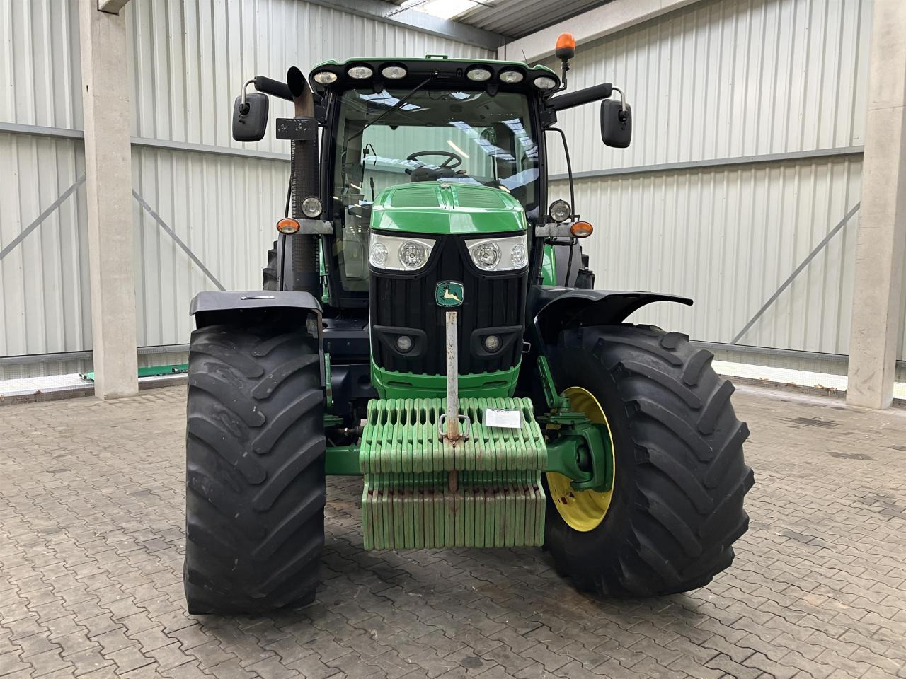 John Deere 6170R - Tractor: foto 3 John Deere 6170R - Tractor: foto 3