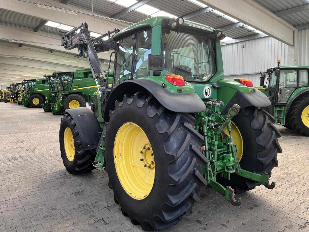 John Deere 6620 PREMIUM - Tractor: foto 3 John Deere 6620 PREMIUM - Tractor: foto 3