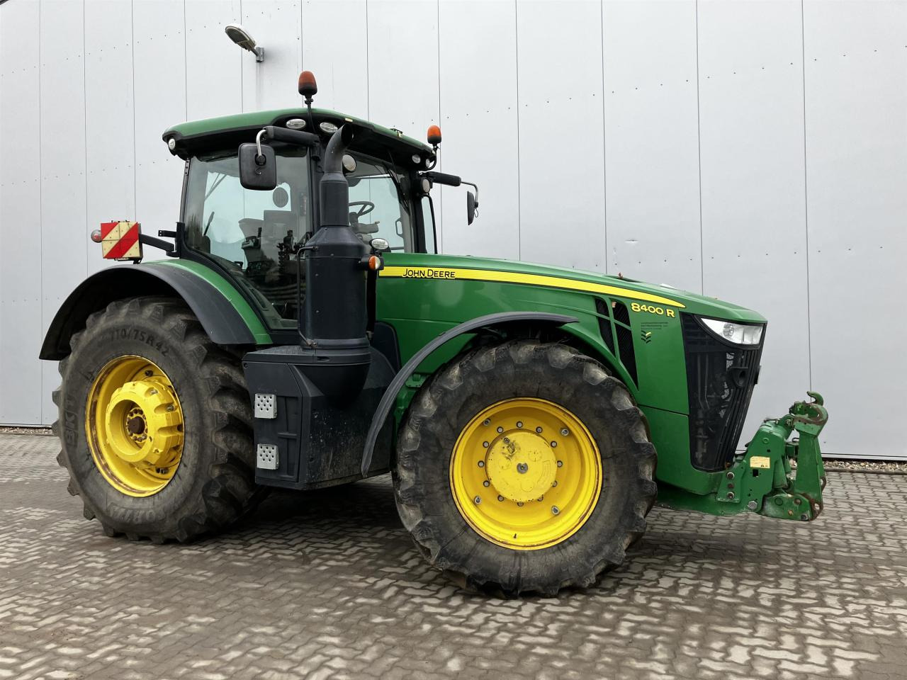John Deere 8400R - Tractor: foto 1 John Deere 8400R - Tractor: foto 1