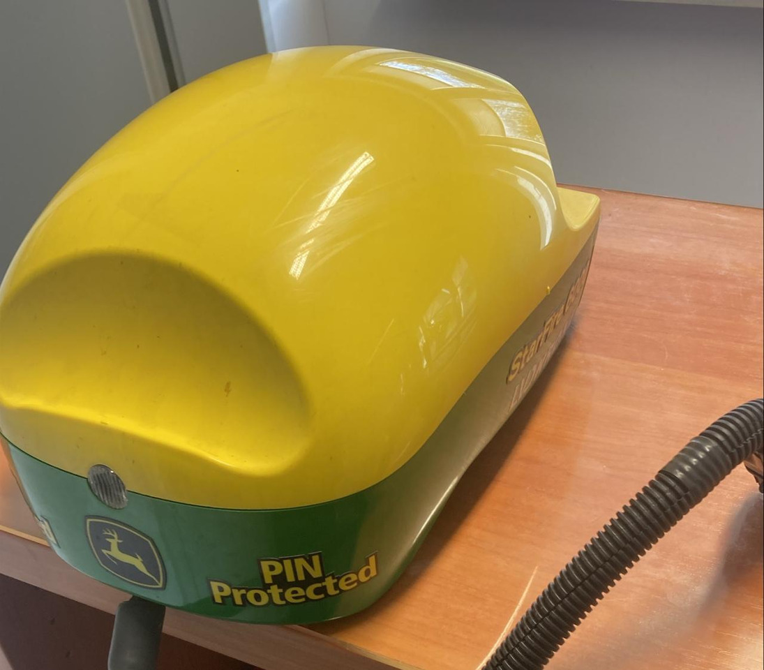 John Deere SF6000 - Sistema de navegación para Maquinaria agrícola: foto 2 John Deere SF6000 - Sistema de navegación para Maquinaria agrícola: foto 2