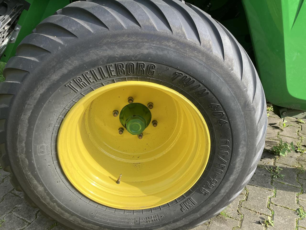 John Deere V461R - Rotoempacadora: foto 5 John Deere V461R - Rotoempacadora: foto 5