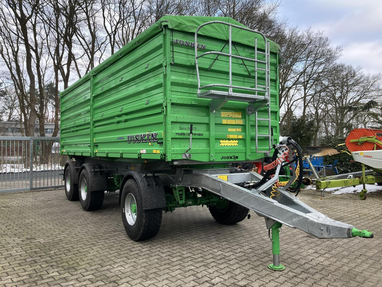 Joskin Tetra-SPACE 7525/31TR180 - Remolque volquete: foto 1 Joskin Tetra-SPACE 7525/31TR180 - Remolque volquete: foto 1