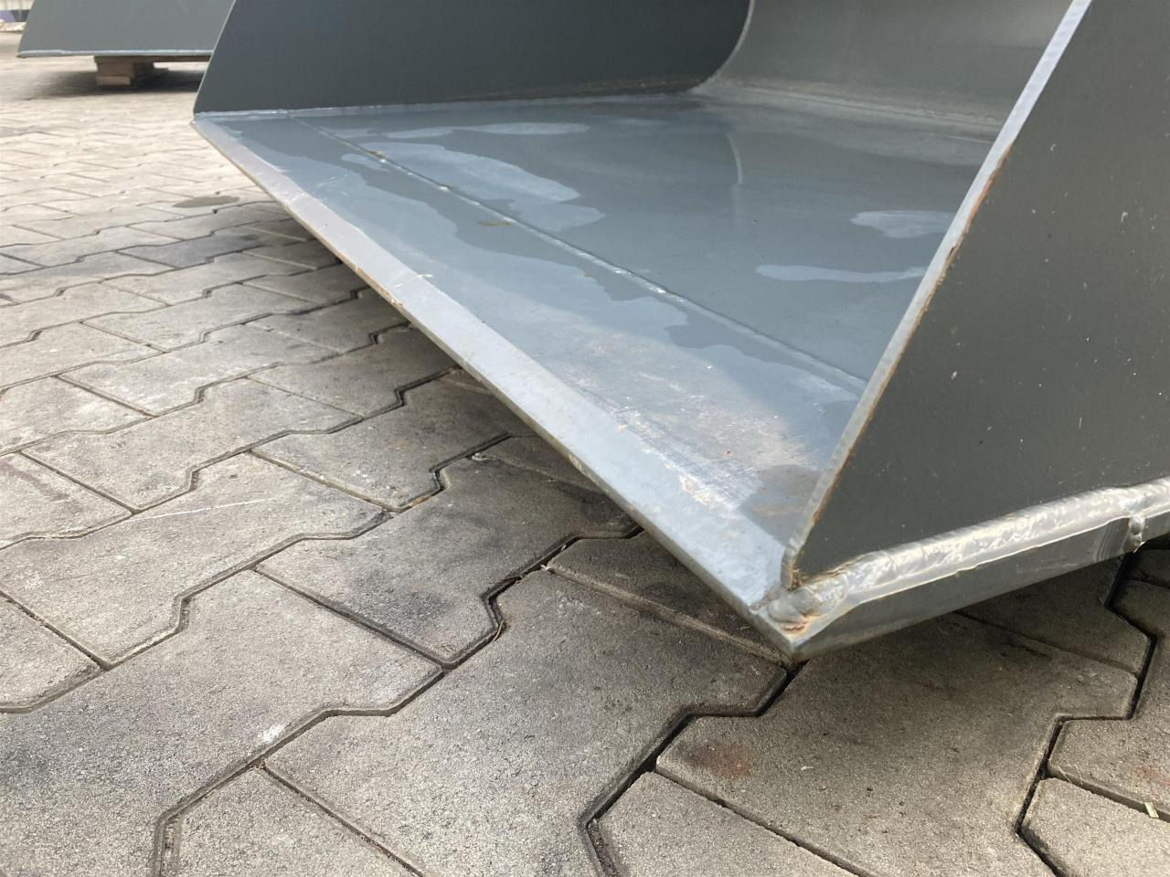 Kramer 1600 mm - Cazo: foto 3 Kramer 1600 mm - Cazo: foto 3