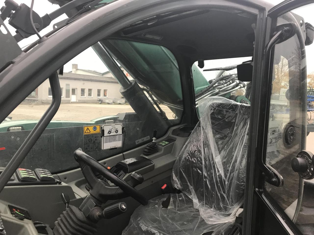 Manipulador telescópico Kramer KT276: foto 7 Manipulador telescópico Kramer KT276: foto 7