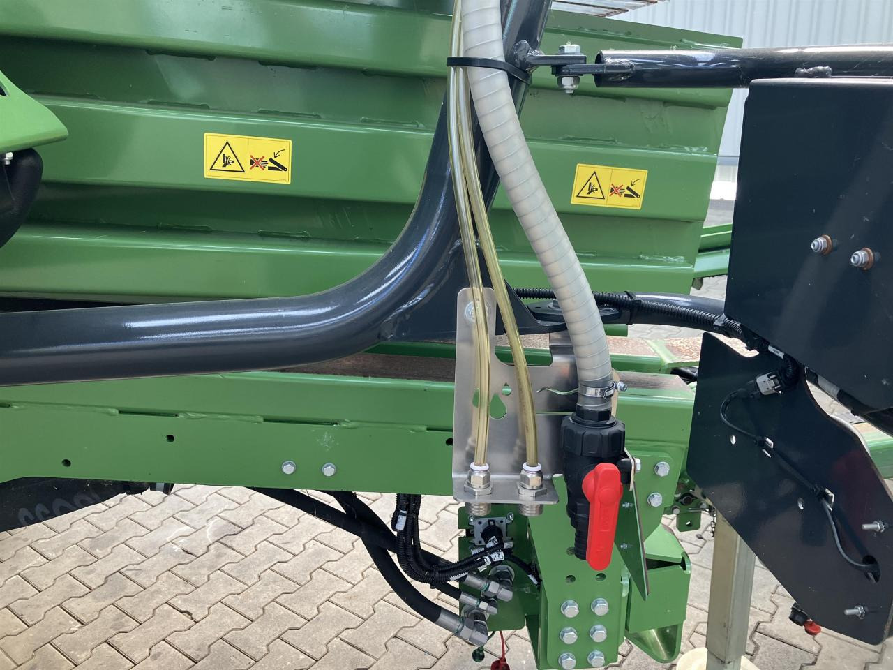 Empacadora de pacas cuadradas Krone Big Pack 1270 VC: foto 25 Empacadora de pacas cuadradas Krone Big Pack 1270 VC: foto 25