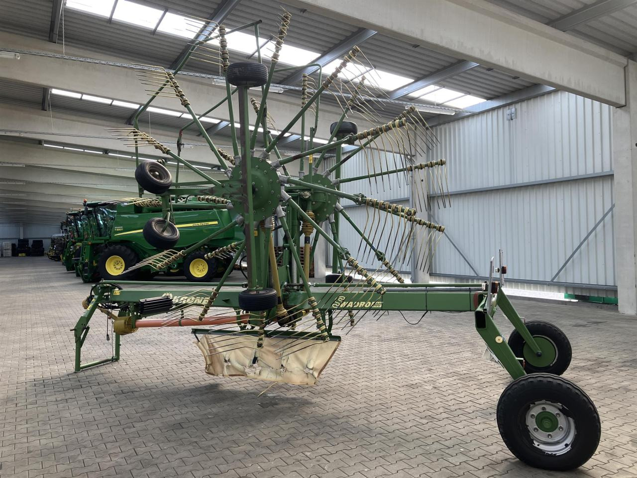 Krone SWADRO 900 - Henificadora: foto 4 Krone SWADRO 900 - Henificadora: foto 4