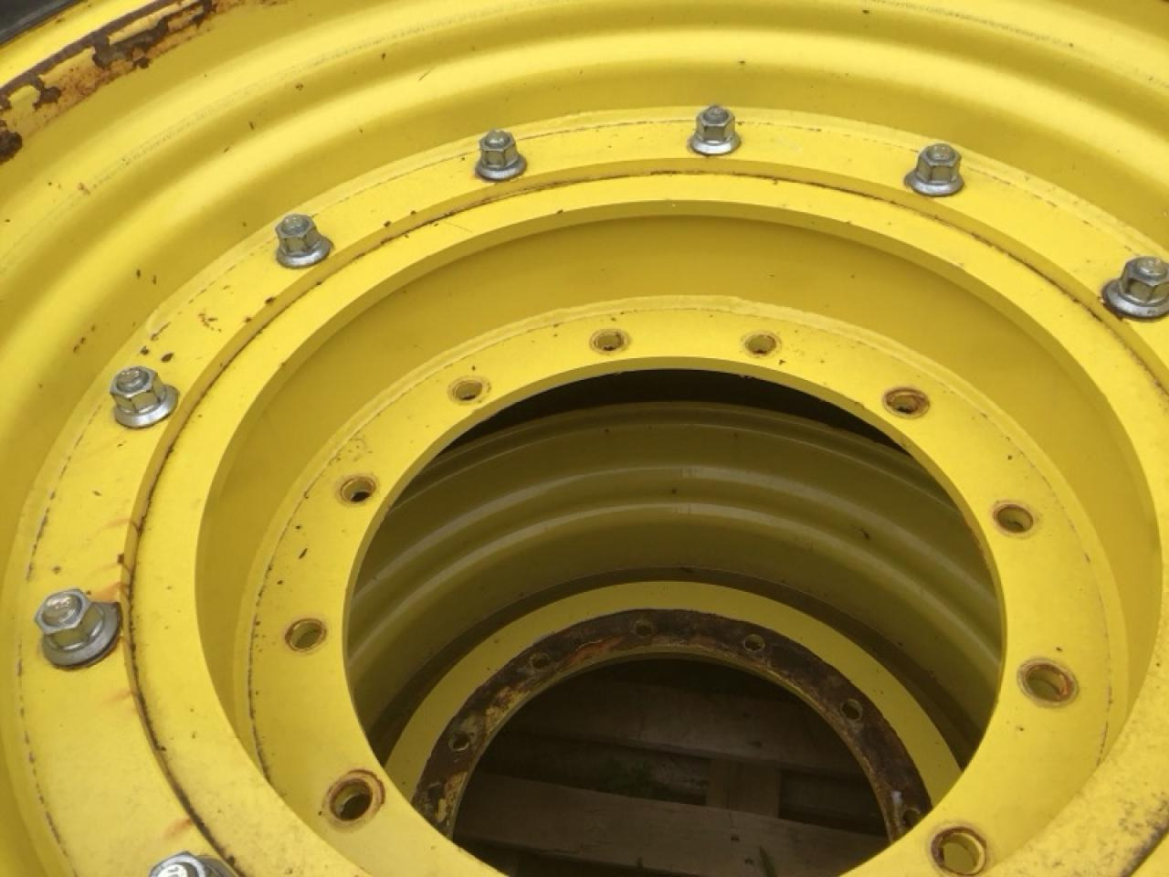 Mitas 680/80R42 - Neumático para Maquinaria agrícola: foto 3 Mitas 680/80R42 - Neumático para Maquinaria agrícola: foto 3